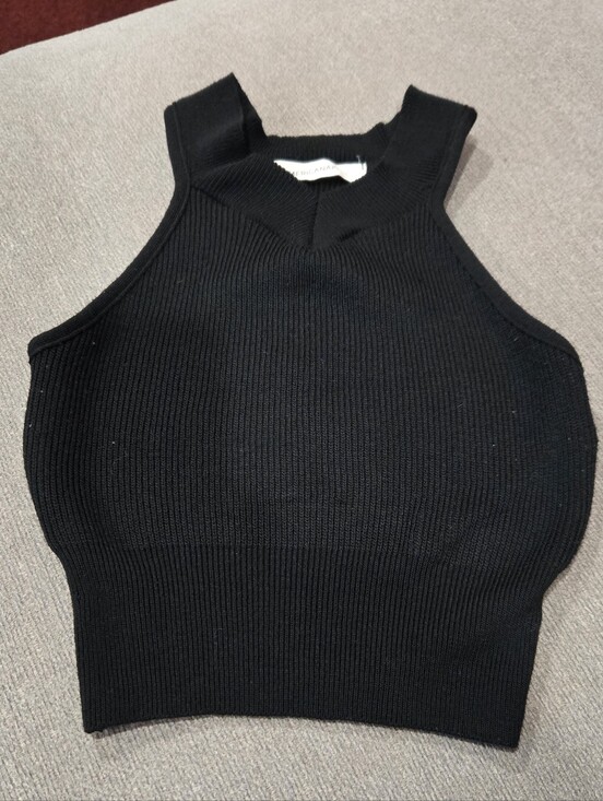 American knit Tops - AMERICAN KNIT Ribbed tank top